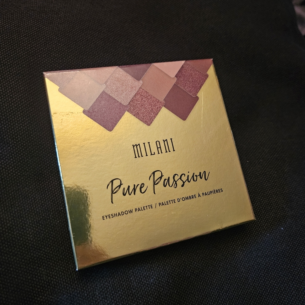 Milani Pure Passion Eyeshadow Palette - Gold and Pink